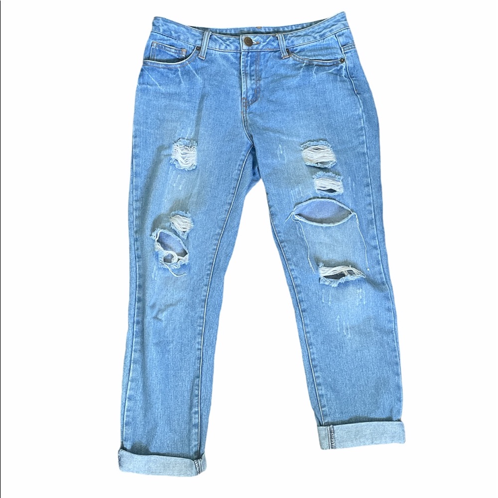 Ripped boyfriend jeans